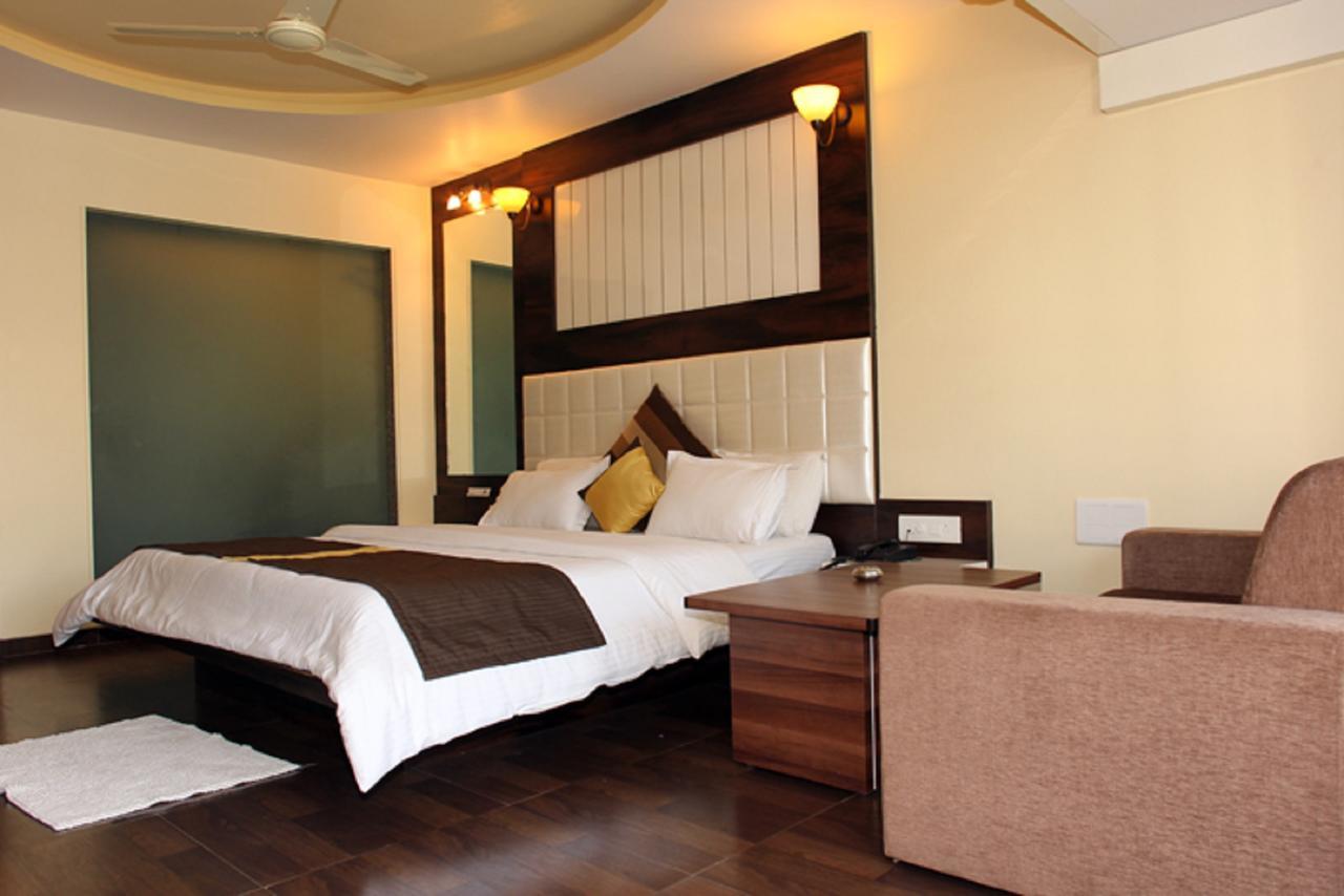 Cidade De Daman - Beach Resort Extérieur photo