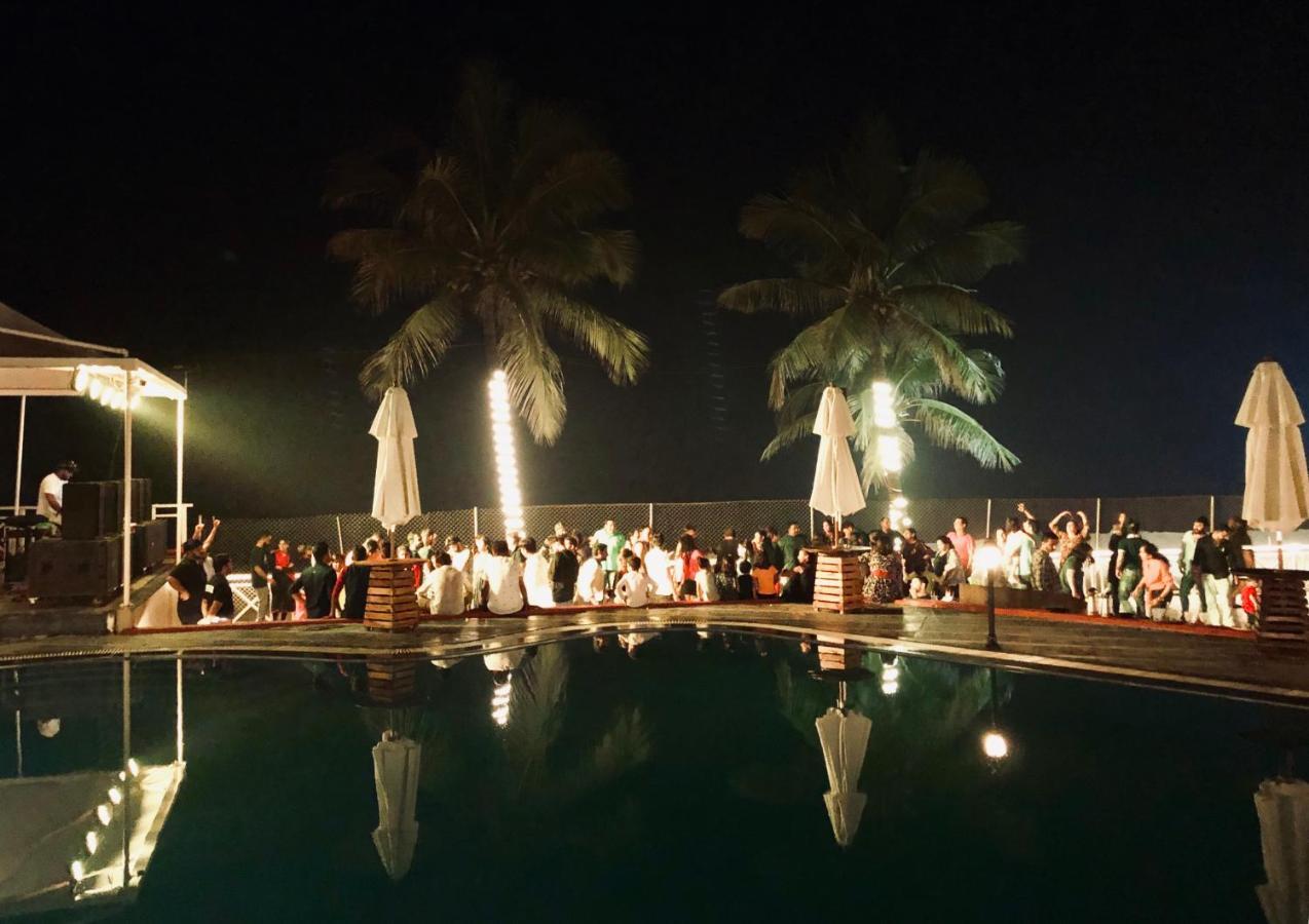Cidade De Daman - Beach Resort Extérieur photo